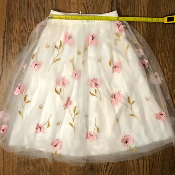 Celebration by Mastio Skirt – Vintage Embroidered Tulle Floral Midi (W2) - Picture 6 of 6